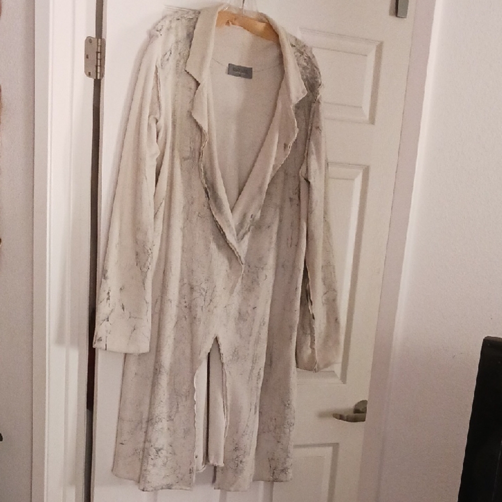 Elegant Cream Women's Coat